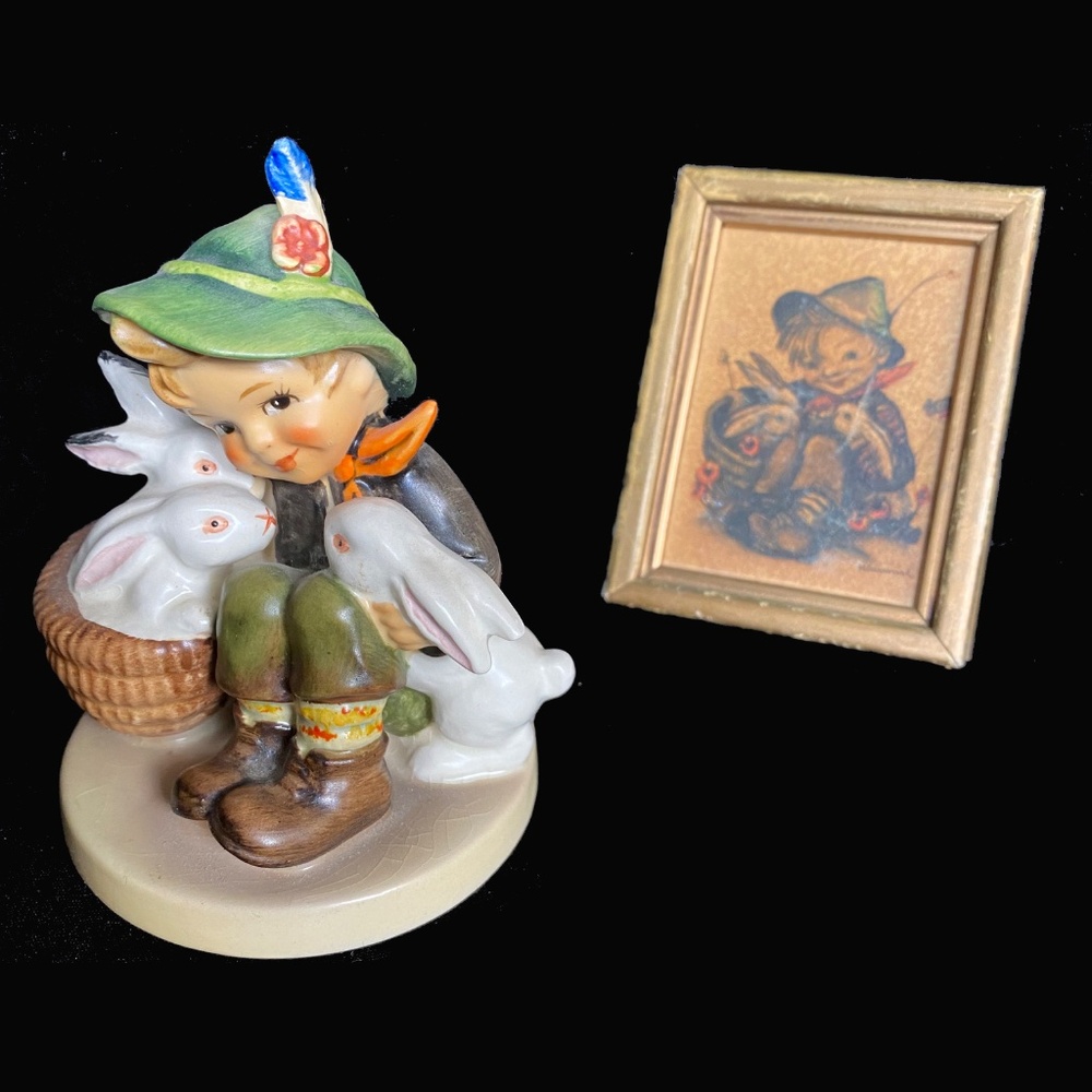 Hummel Figurine • Playmates • 58 • TMK-4 • With Framed Artwork
